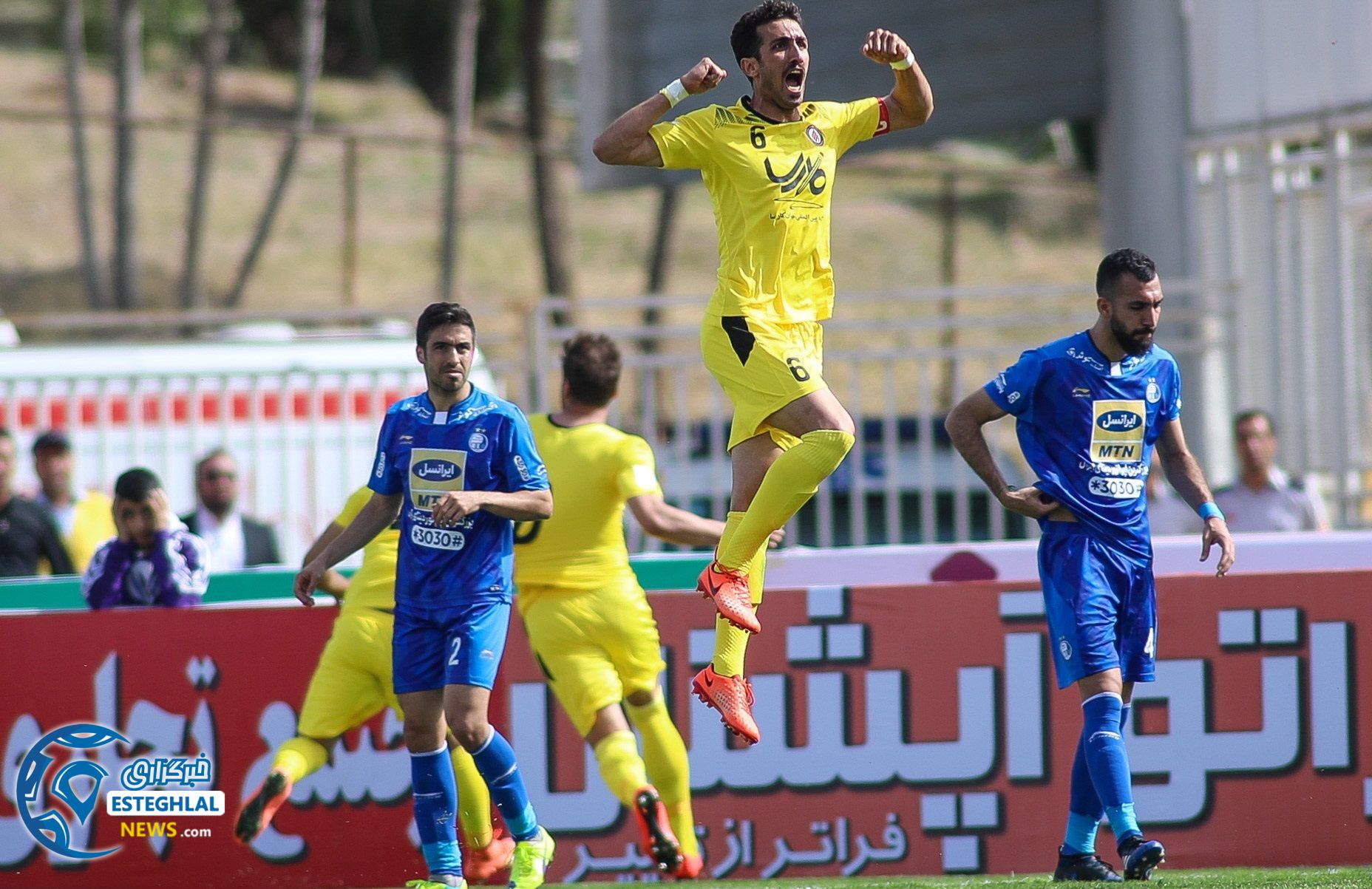 بازی استقلال و نفت تهران