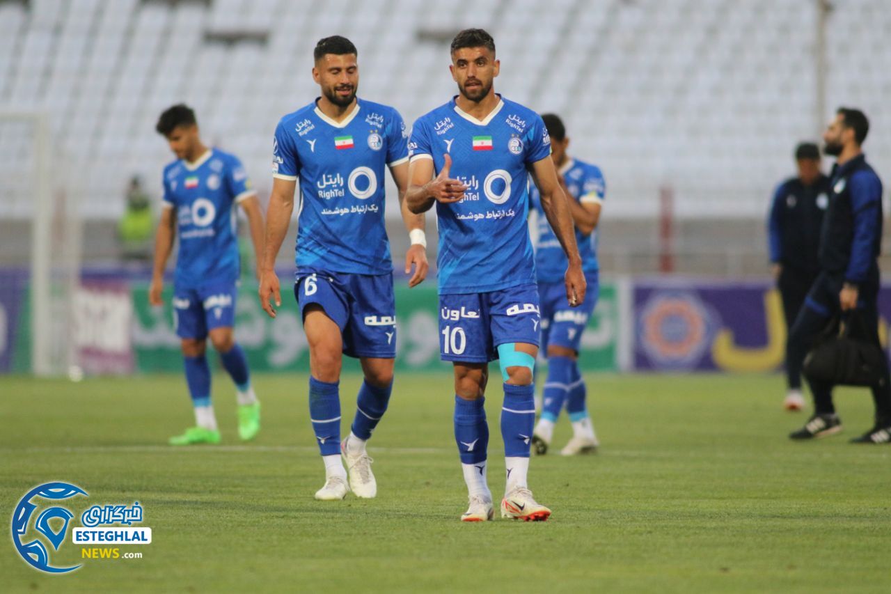 تراکتور 0-0 استقلال