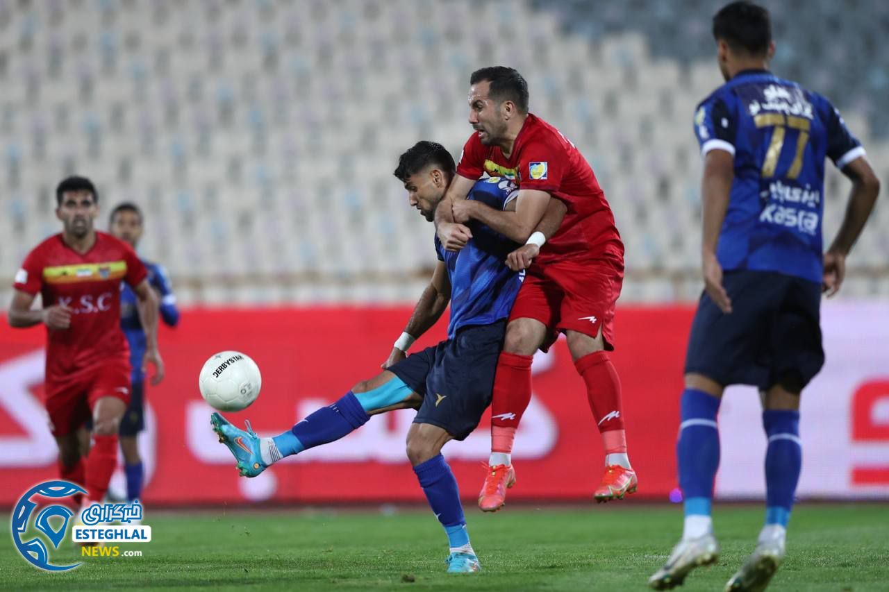 استقلال 1-1 فولاد