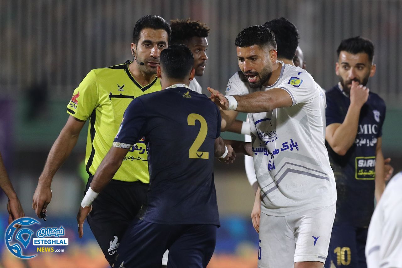 چادرملو اردکان 0-0 استقلال