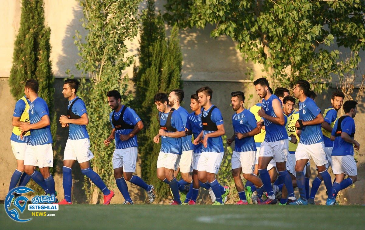 تیم فوتبال استقلال