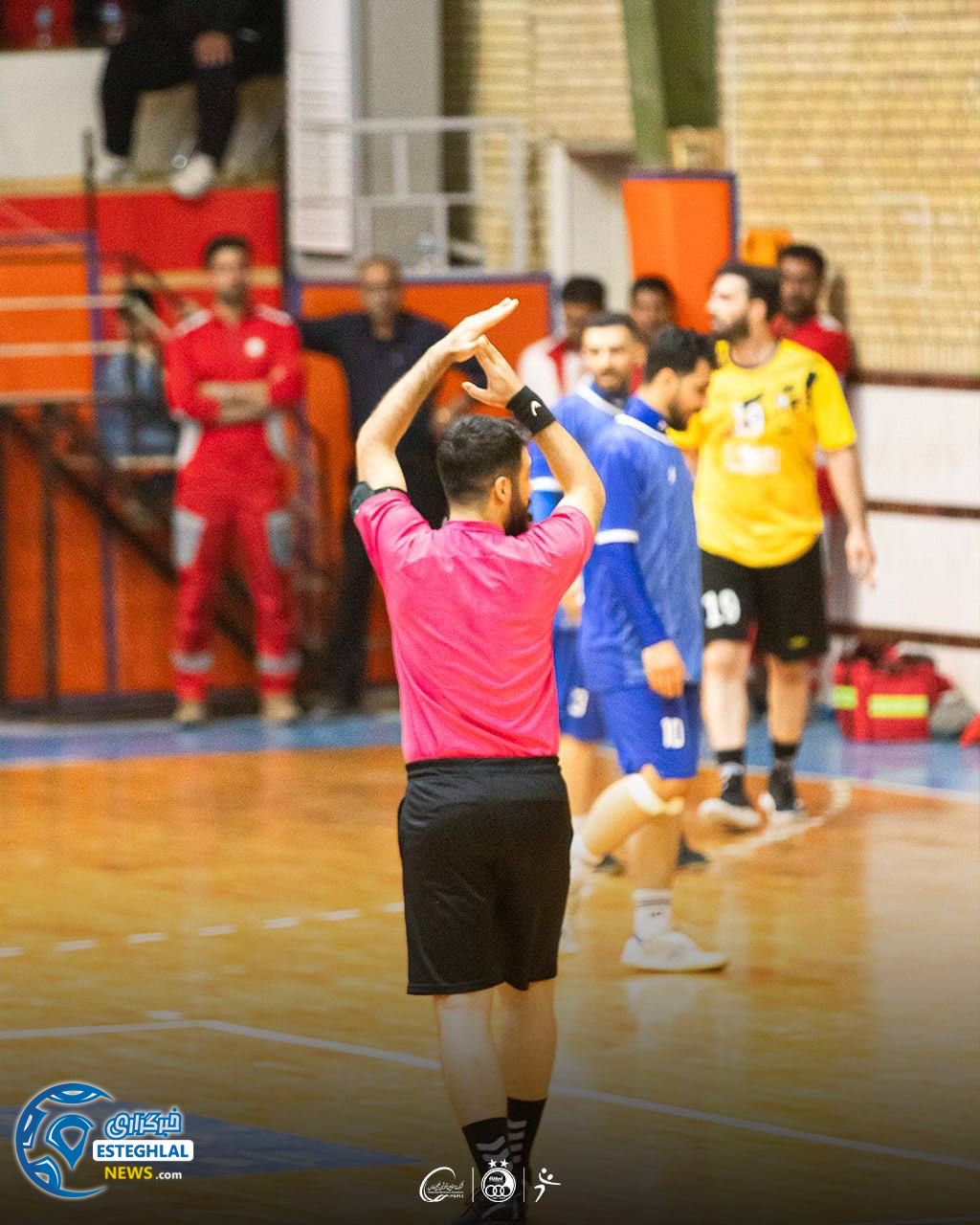 تیم هندبال استقلال کازرون