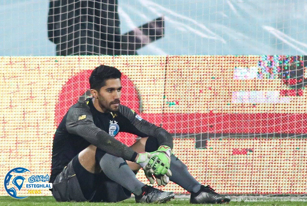 دیدار استقلال و شاهین