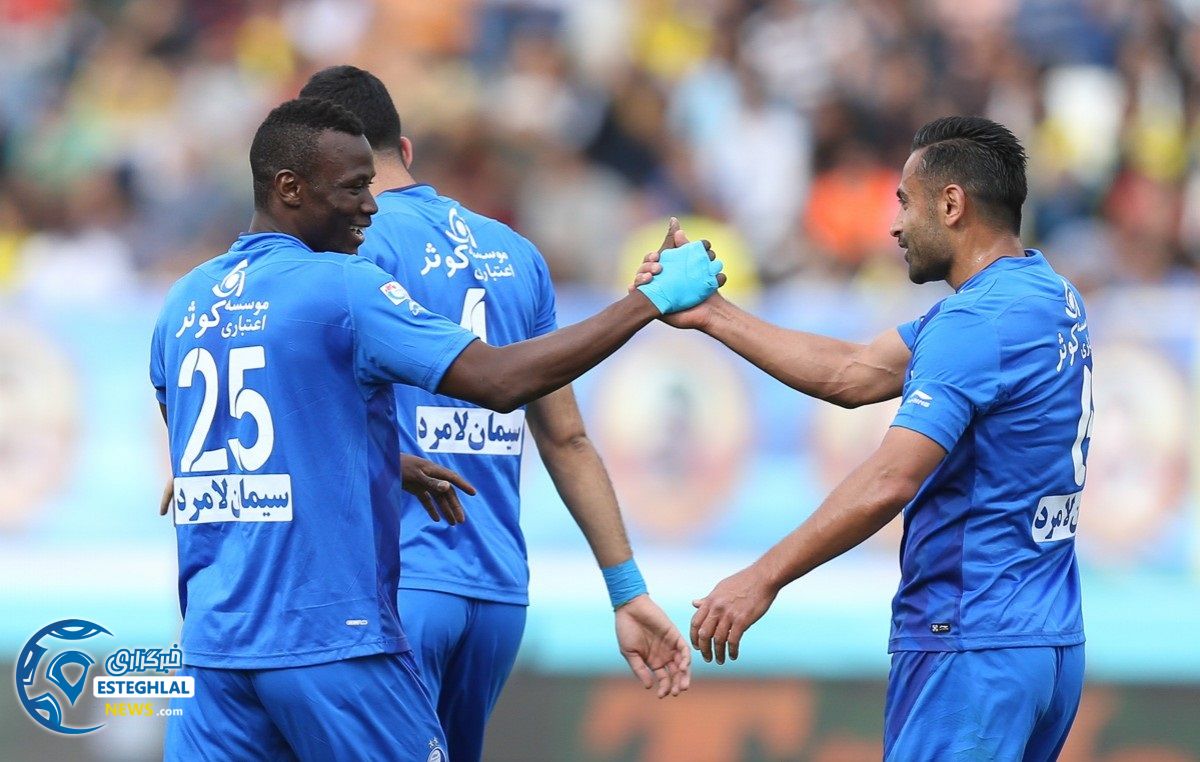 دیدار استقلال و سپاهان