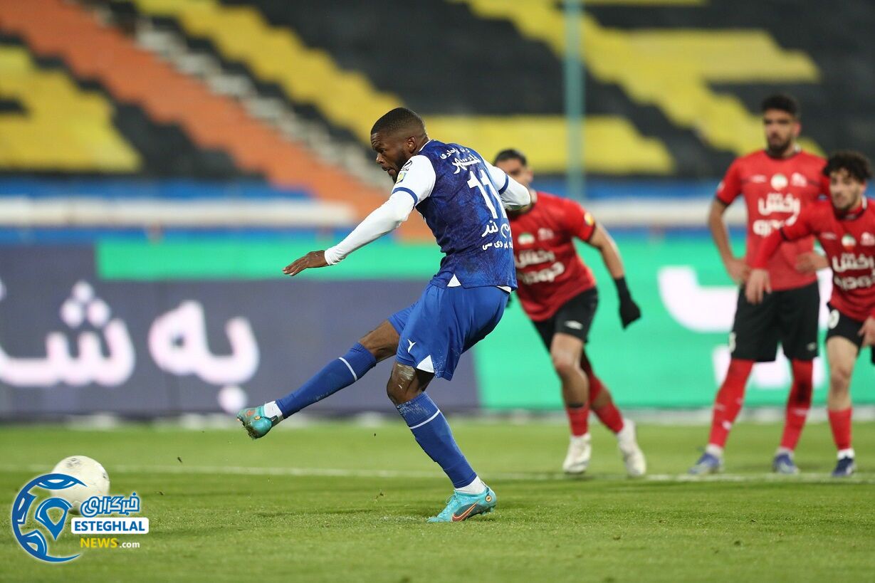 استقلال 2-1 تراکتور 