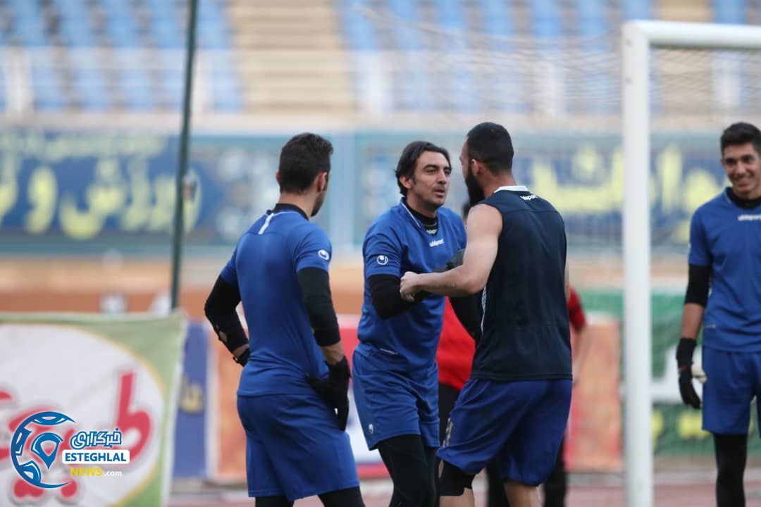 حواشی دیدار شهرخودرو و استقلال 