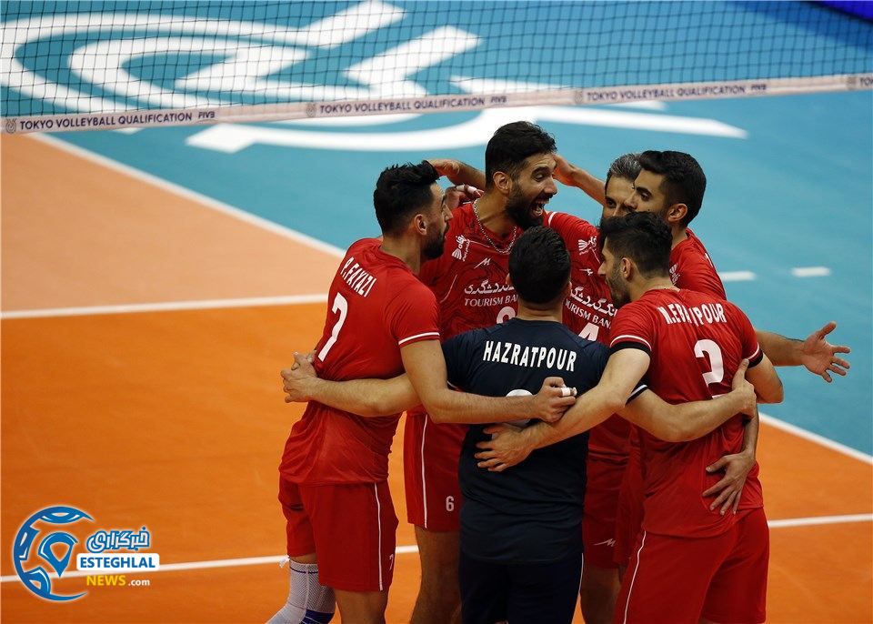 دیدار تیم های ملی والیبال ایران و کوبا