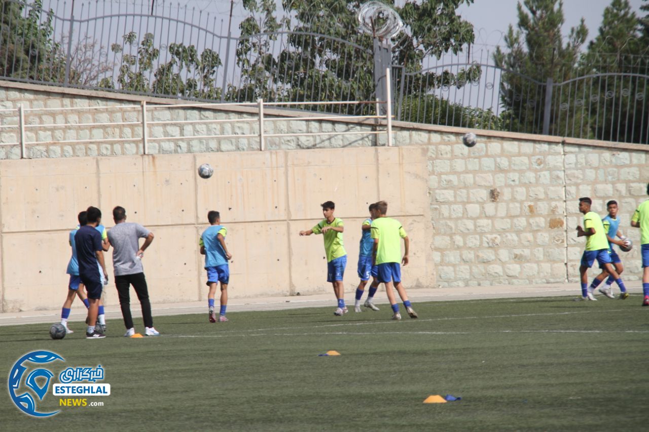 تیم نونهالان استقلال