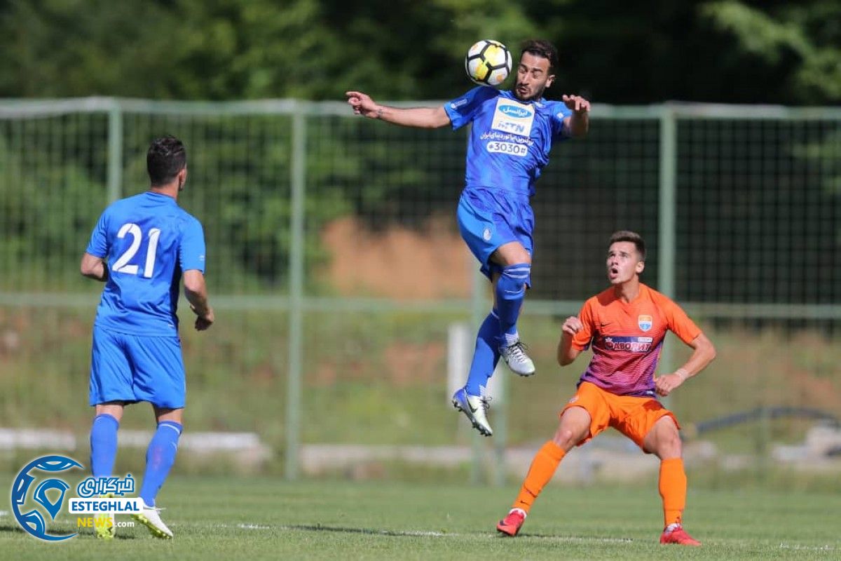 دیدار دوستانه استقلال و ماریپول