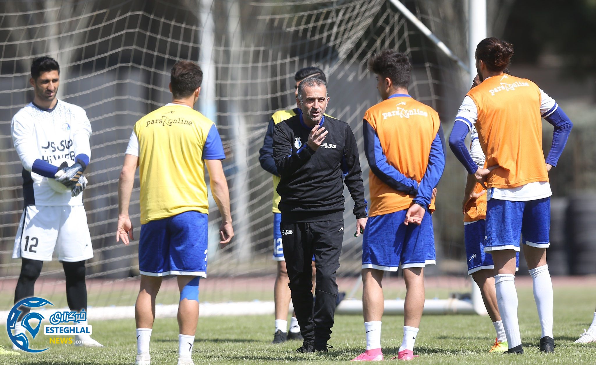 فراز کمالوند