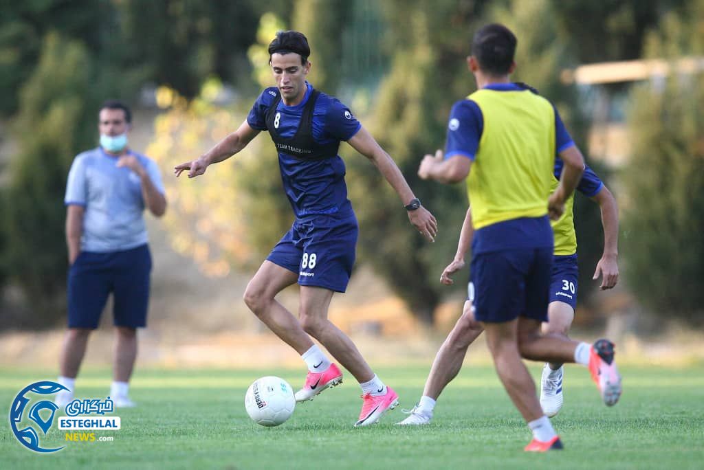 تمرین استقلال