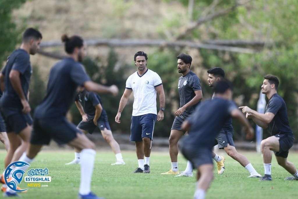 تمرین استقلال