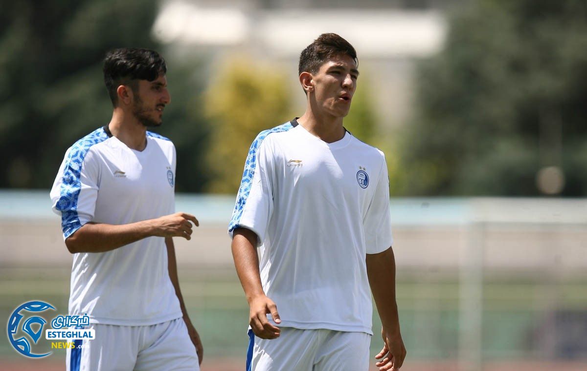 سینا خادم پور