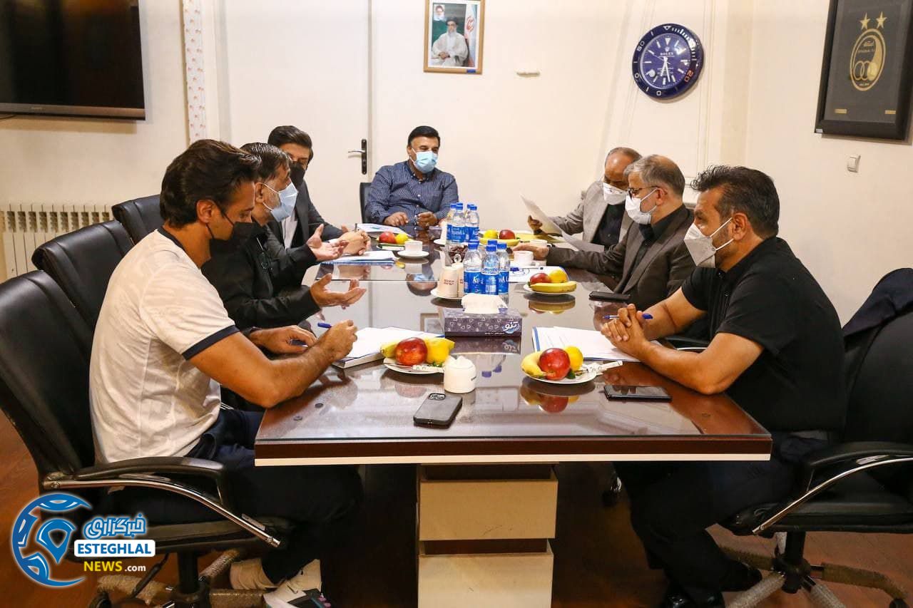 جلسه هیات مدیره باشگاه استقلال