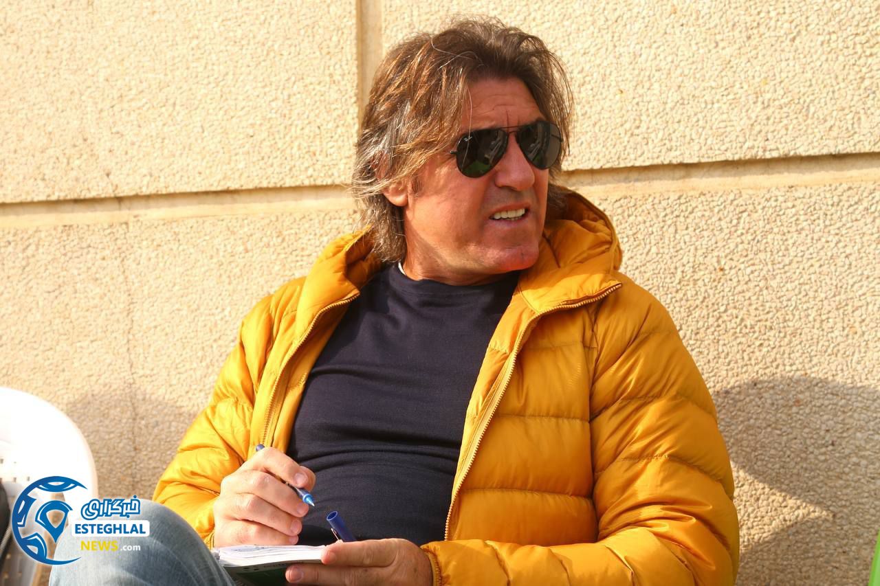 تیم فوتبال استقلال