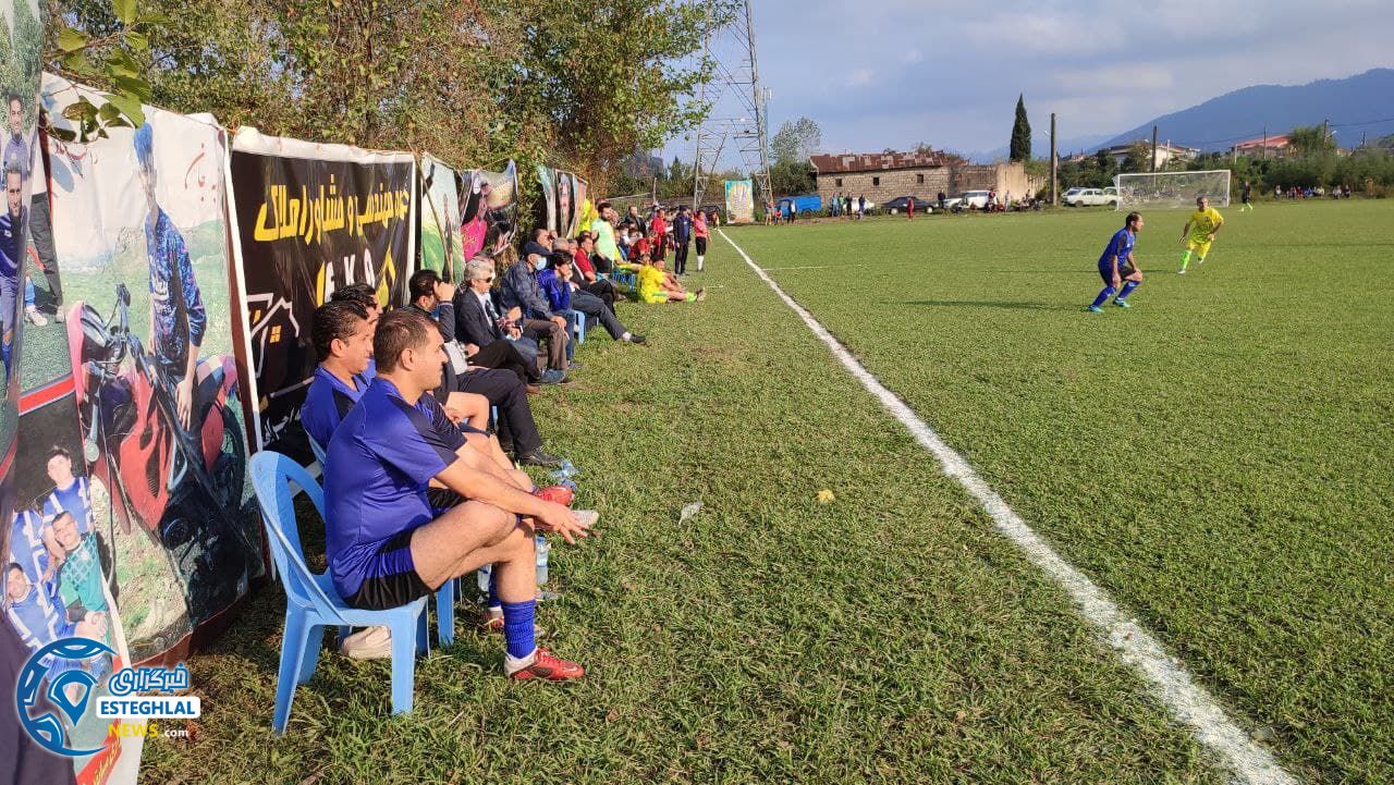 پیشکسوتان استقلال 8-2 پیشکسوتان قاسم آباد