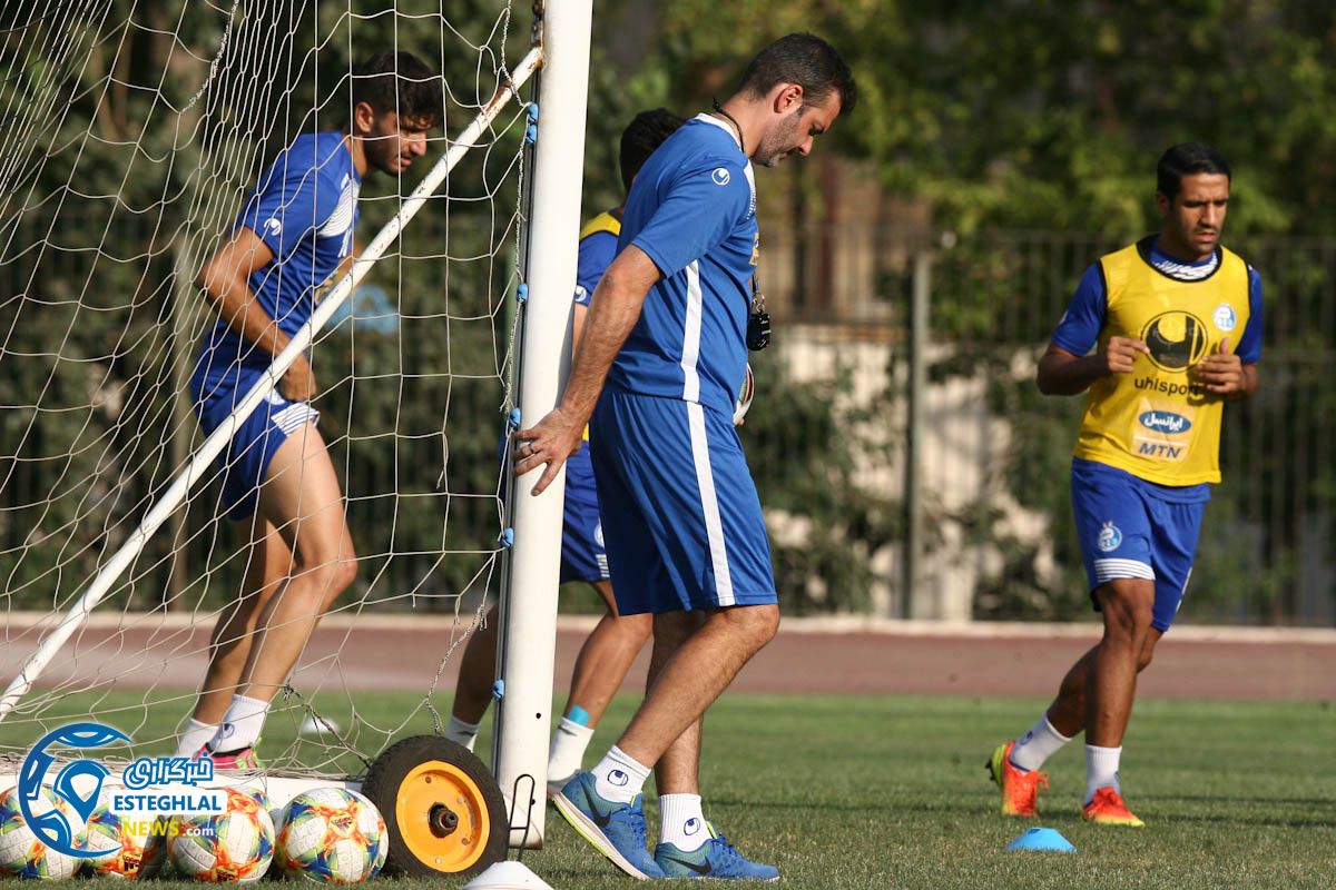 تمرین استقلال