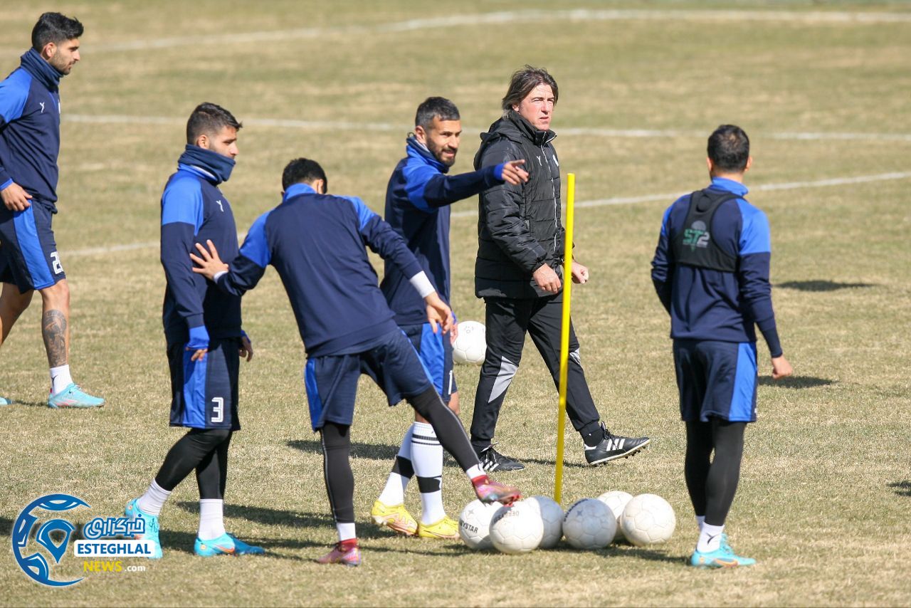 تمرین استقلال