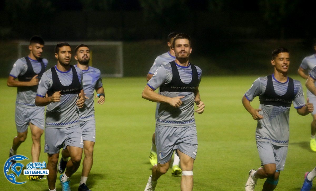 تمرین استقلال در دوحه