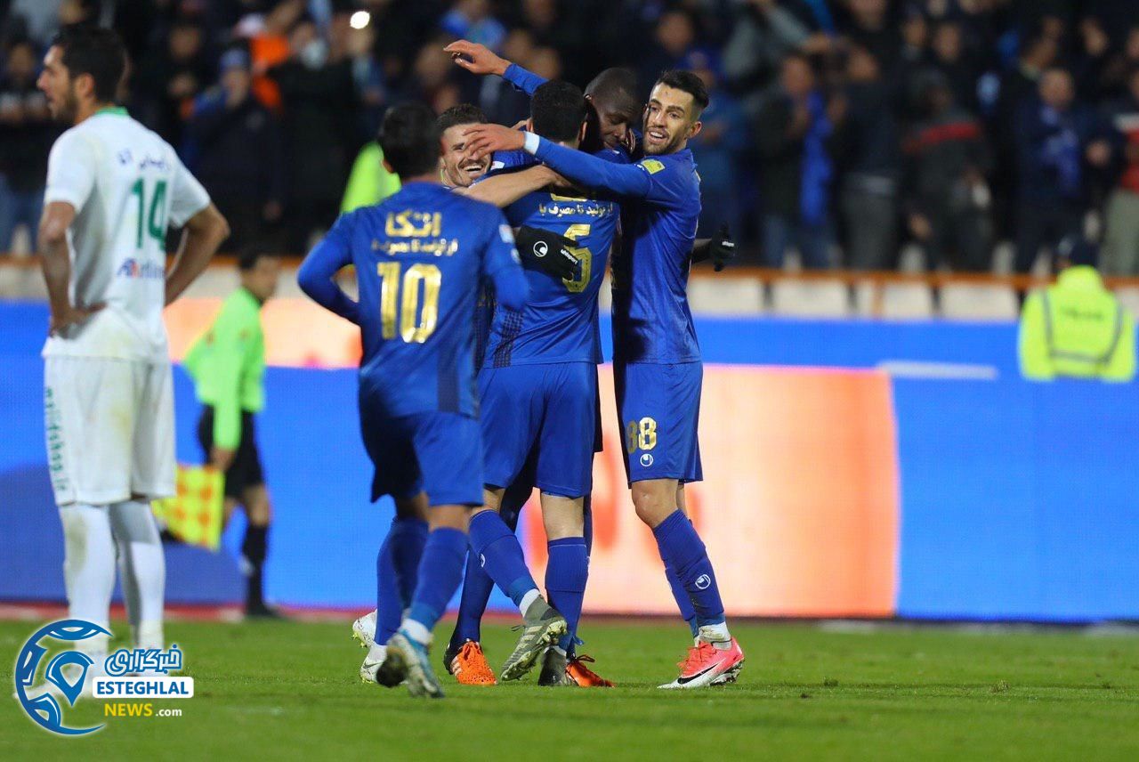 دیدار استقلال و ماشین سازی