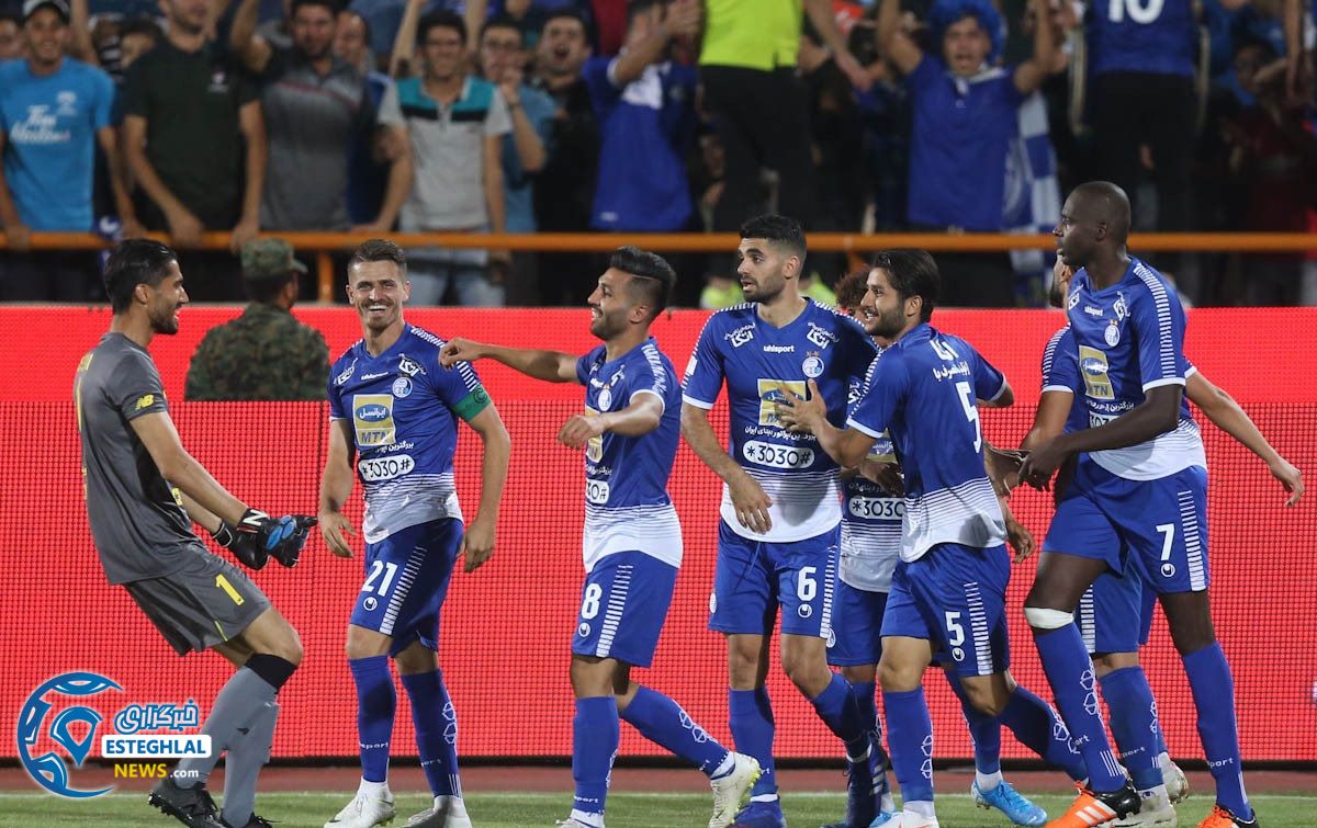 دیدار استقلال و فولاد