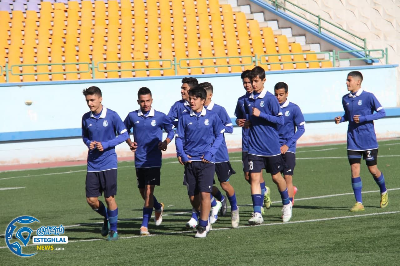 تیم نونهالان استقلال