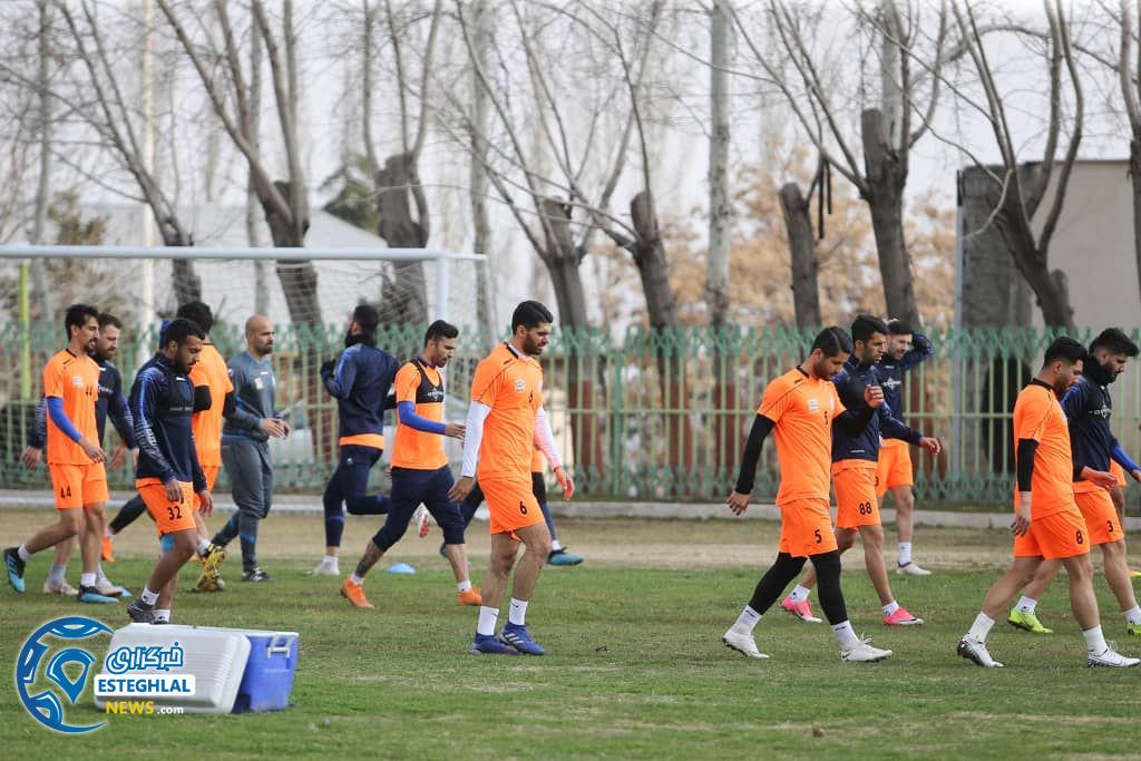 تمرین استقلال