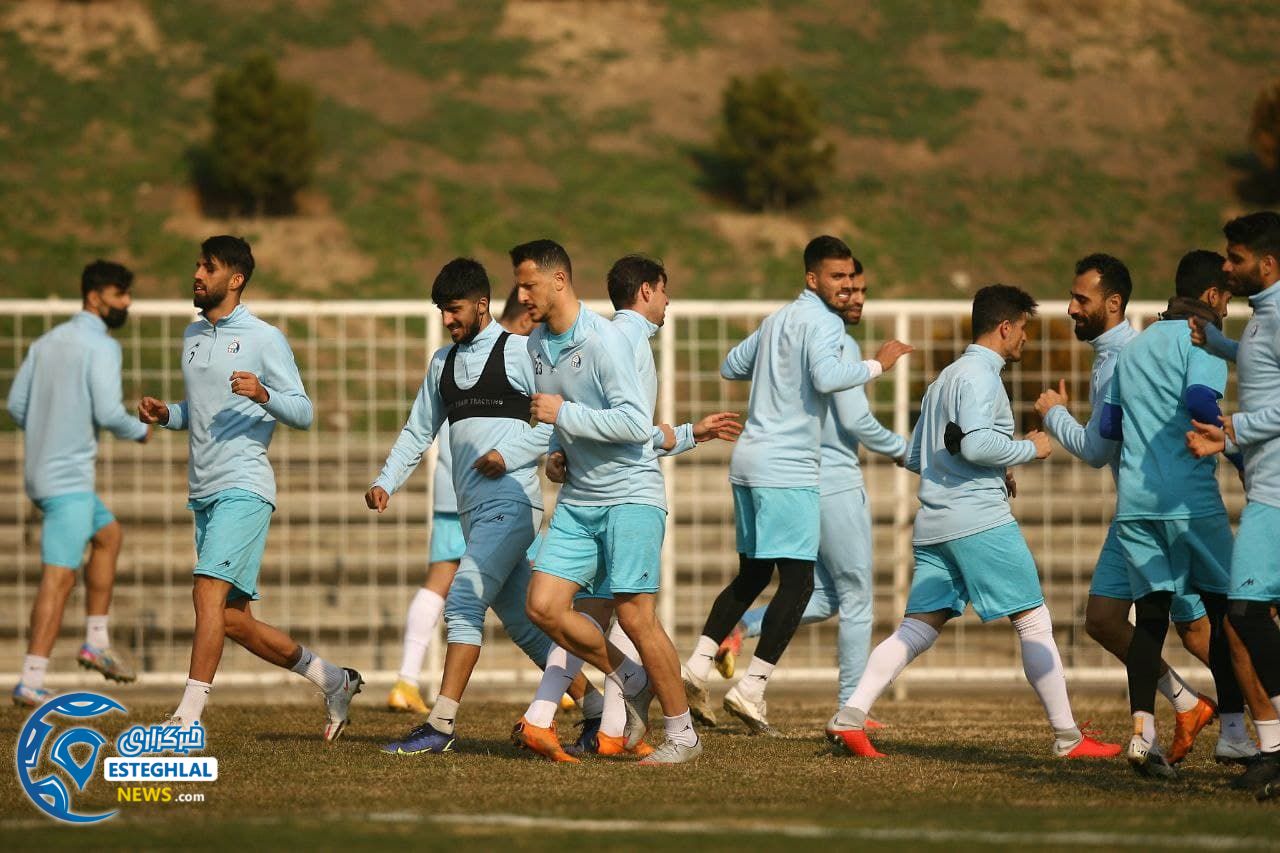 تمرین استقلال