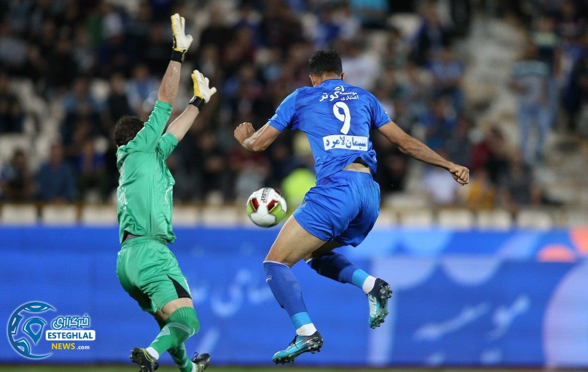 دیدار استقلال و مشکی پوشان خراسان