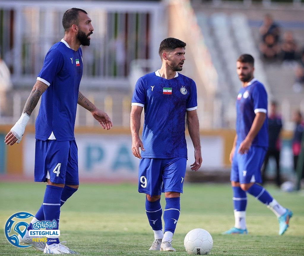 دیدار دوستانه استقلال و آریو اسلامشهر