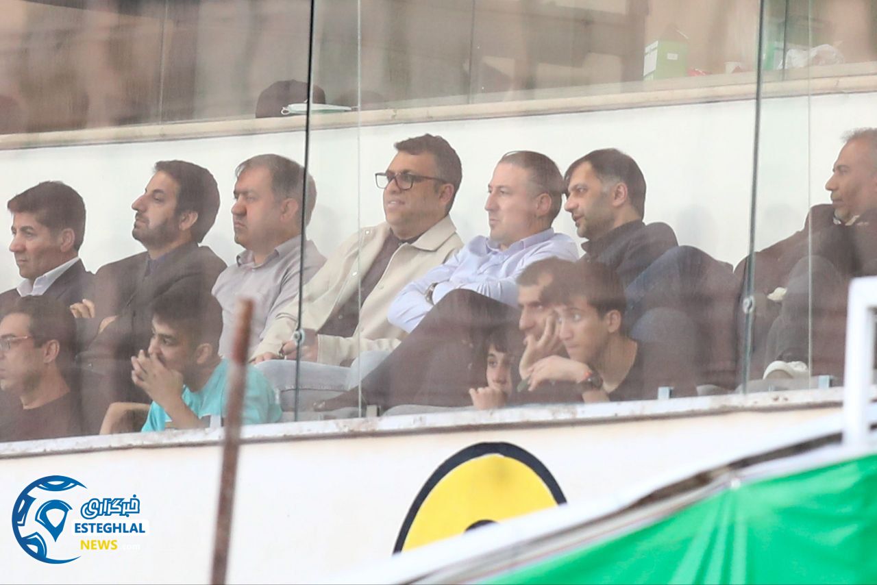 حواشی دیدار استقلال و صنعت نفت آبادان