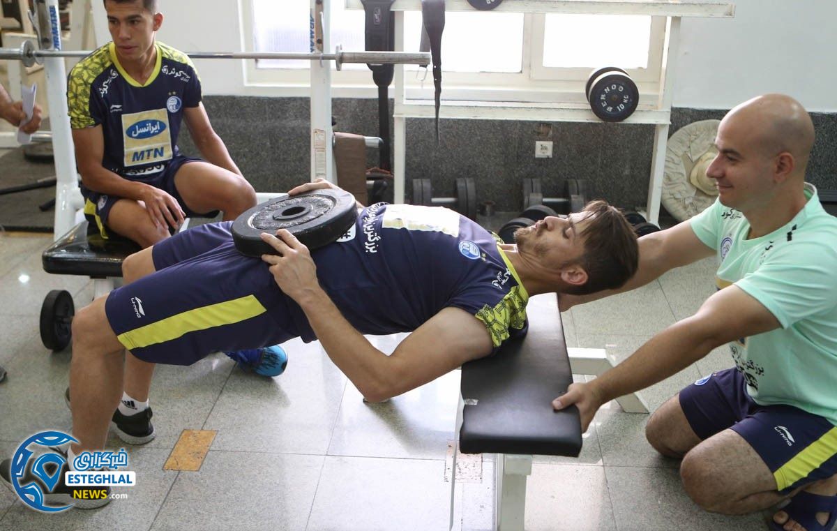 تمرین استقلال