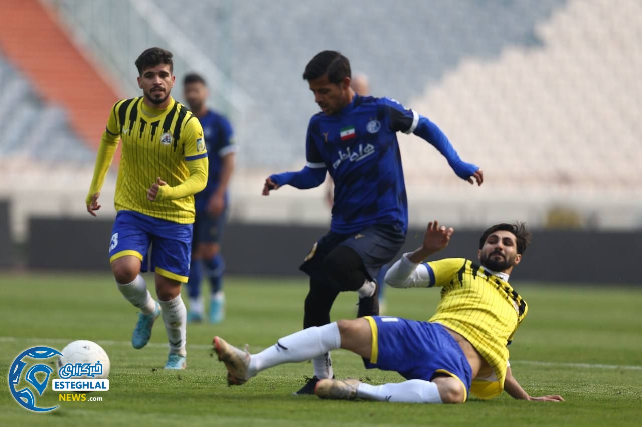 تیم فوتبال استقلال