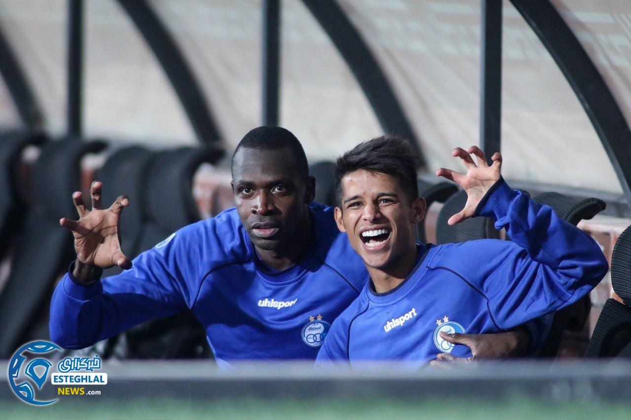 دیدار استقلال و نفت آبادان