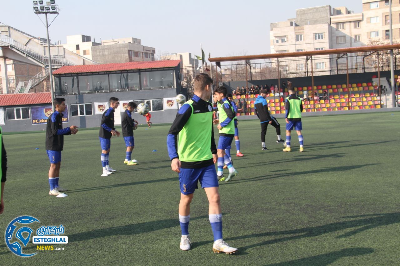 تیم نونهالان استقلال