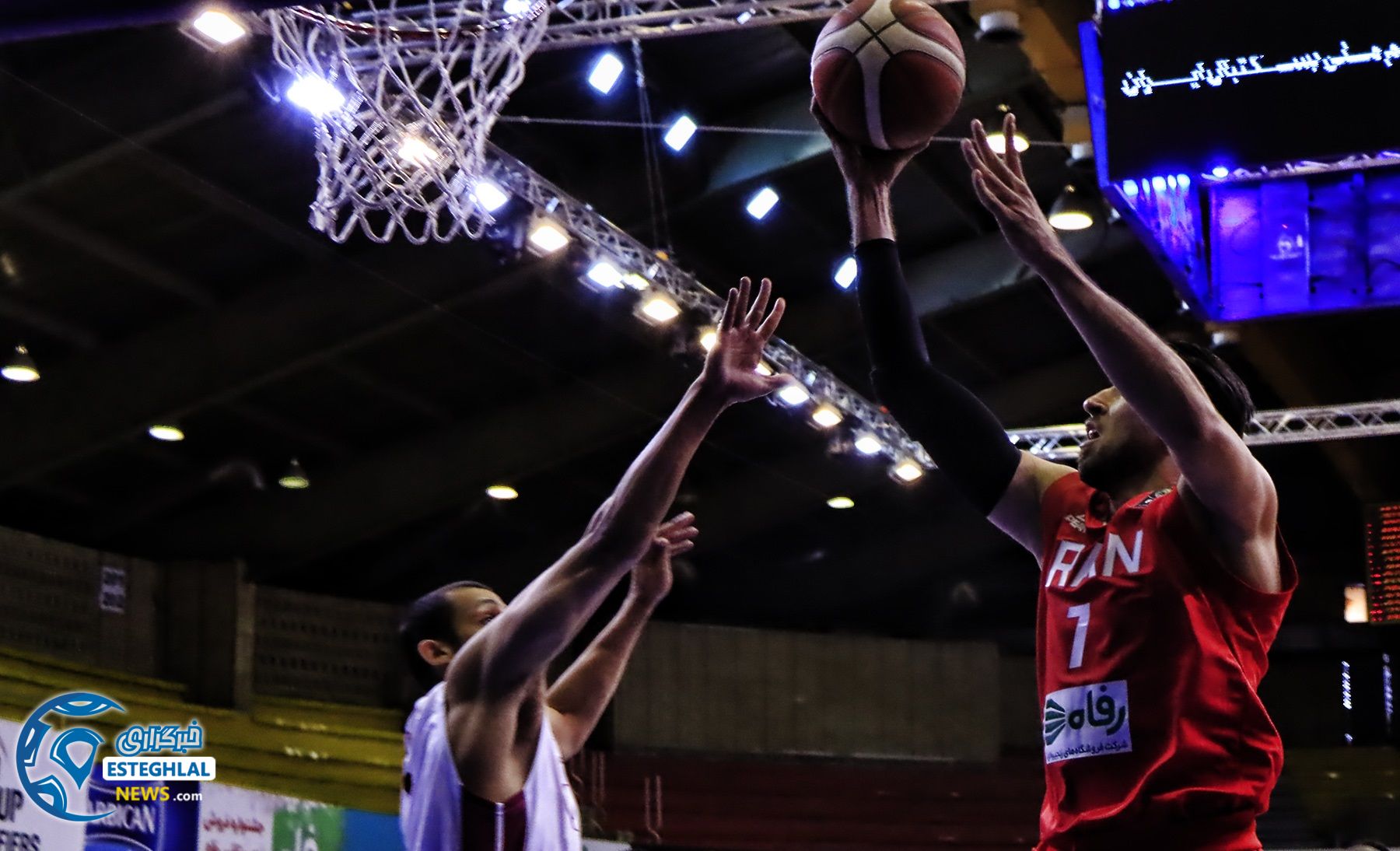 دیدار تیم های ملی بسکتبال ایران و قطر