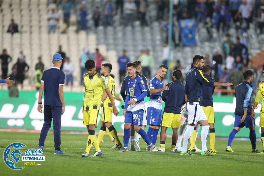 دیدار استقلال و فجر سپاسی