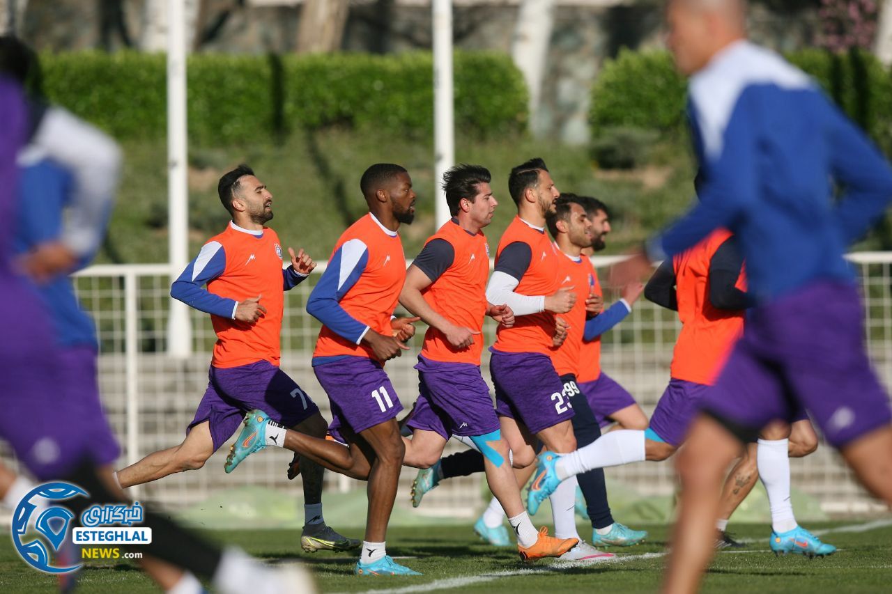 تمرین استقلال