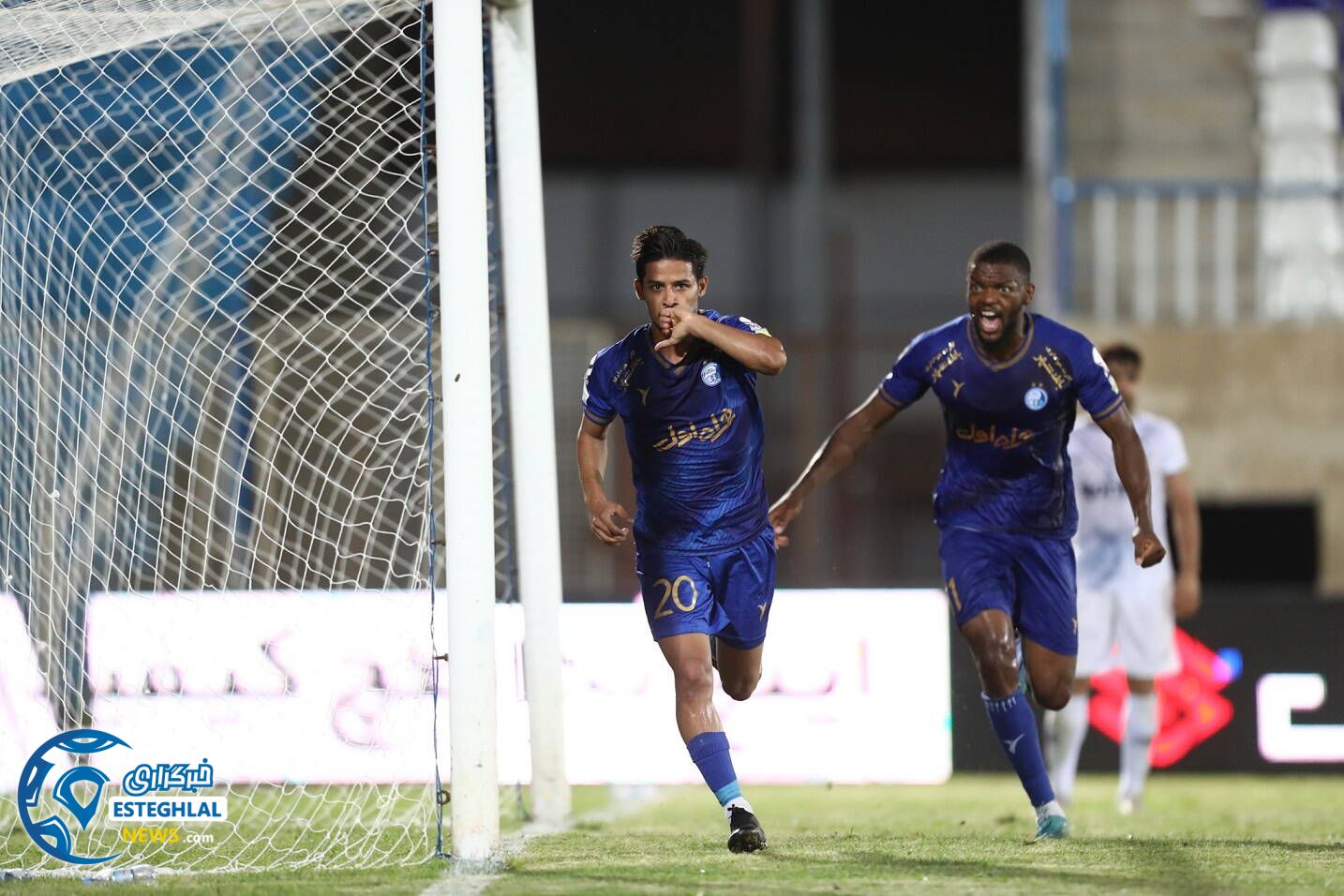 ملوان 1-3 استقلال