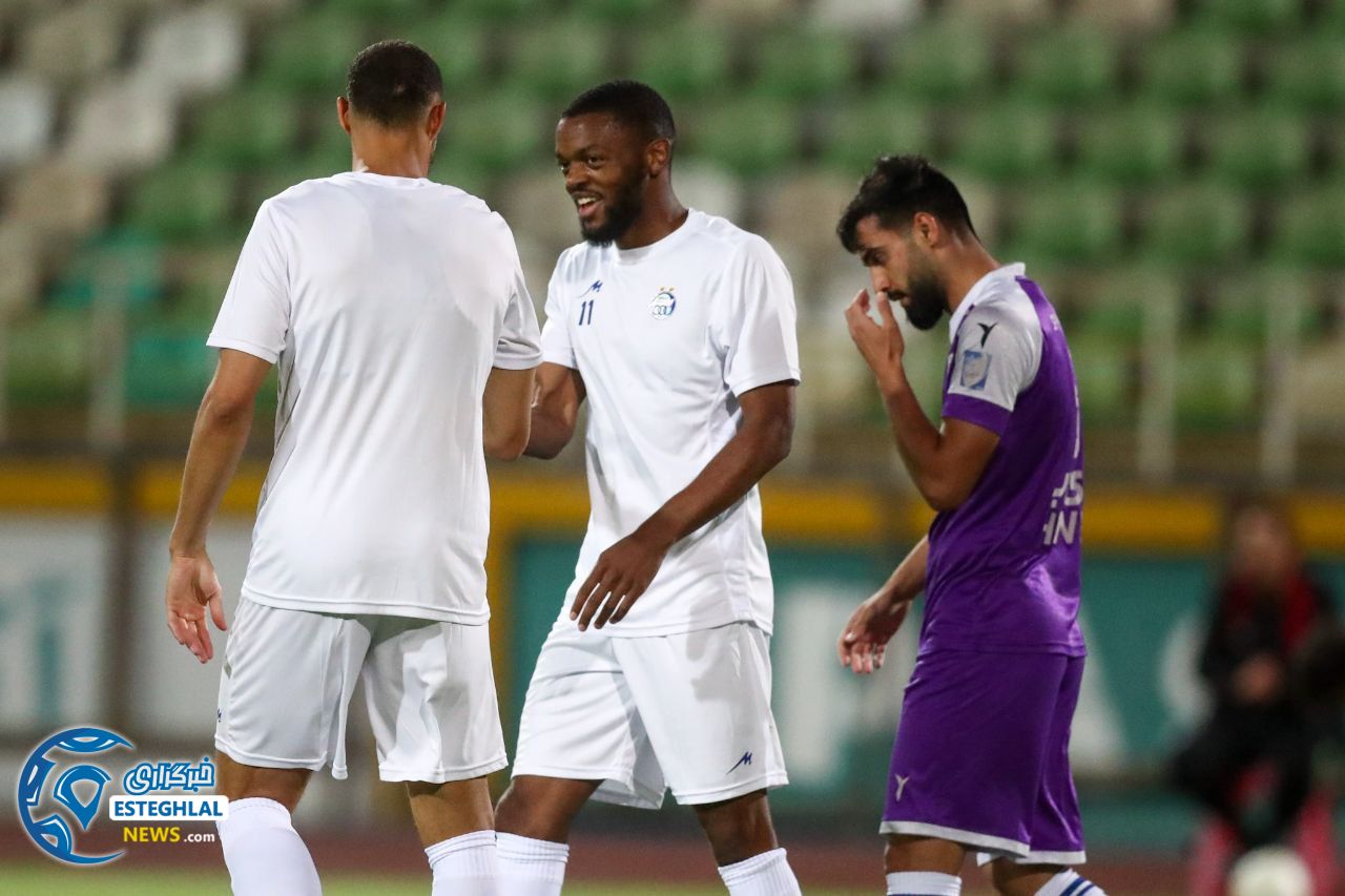 دیدار تدارکاتی هوادار و استقلال