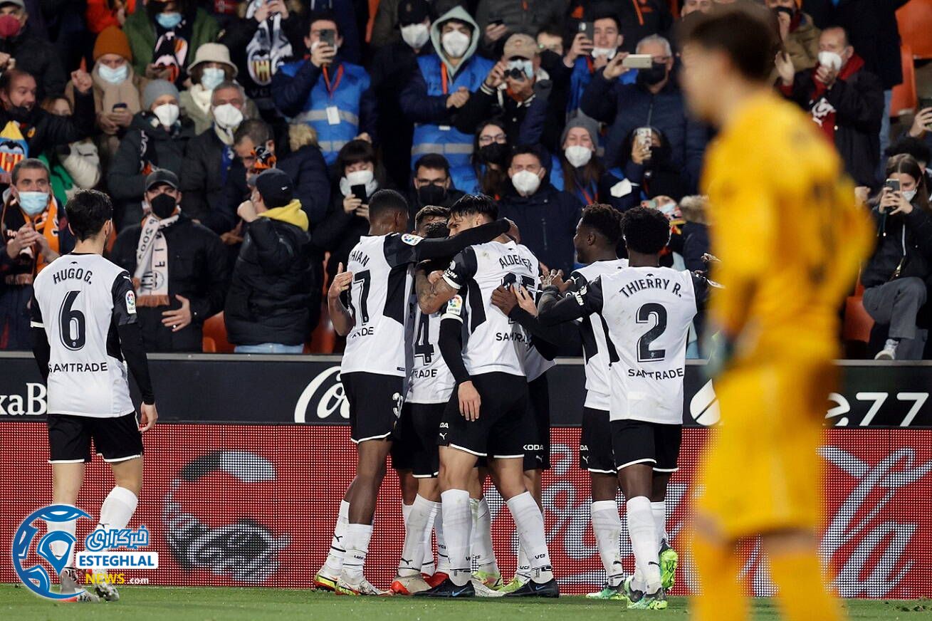 والنسیا 1-1 سویا  