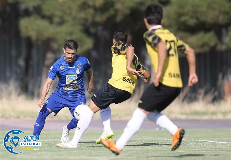 بازی تدارکاتی استقلال و خوشه طلایی