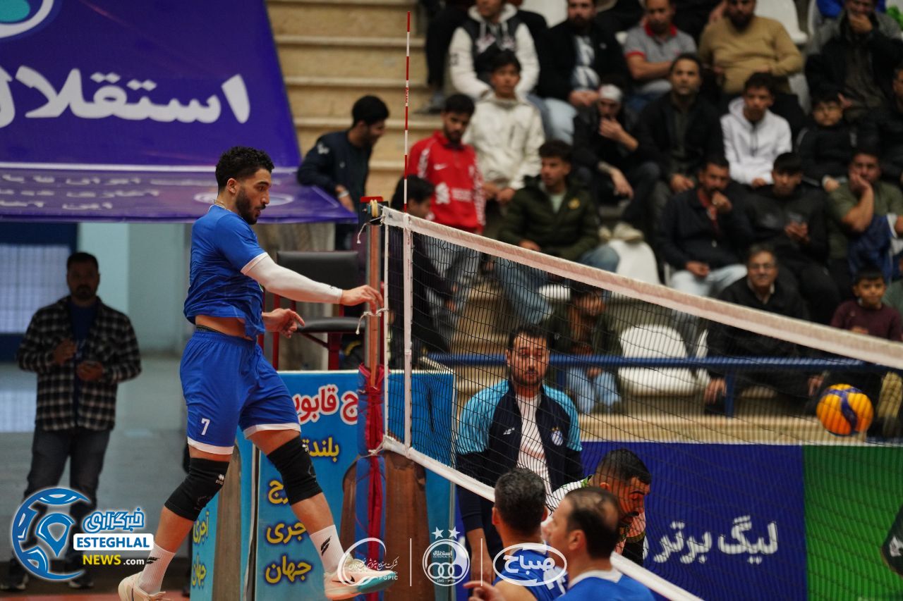 تیم والیبال استقلال گنبد