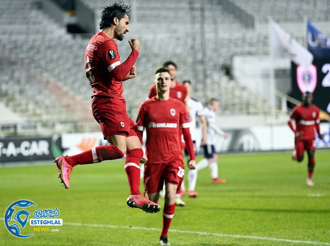 رویال آنتورپ 3-4 رنجرز