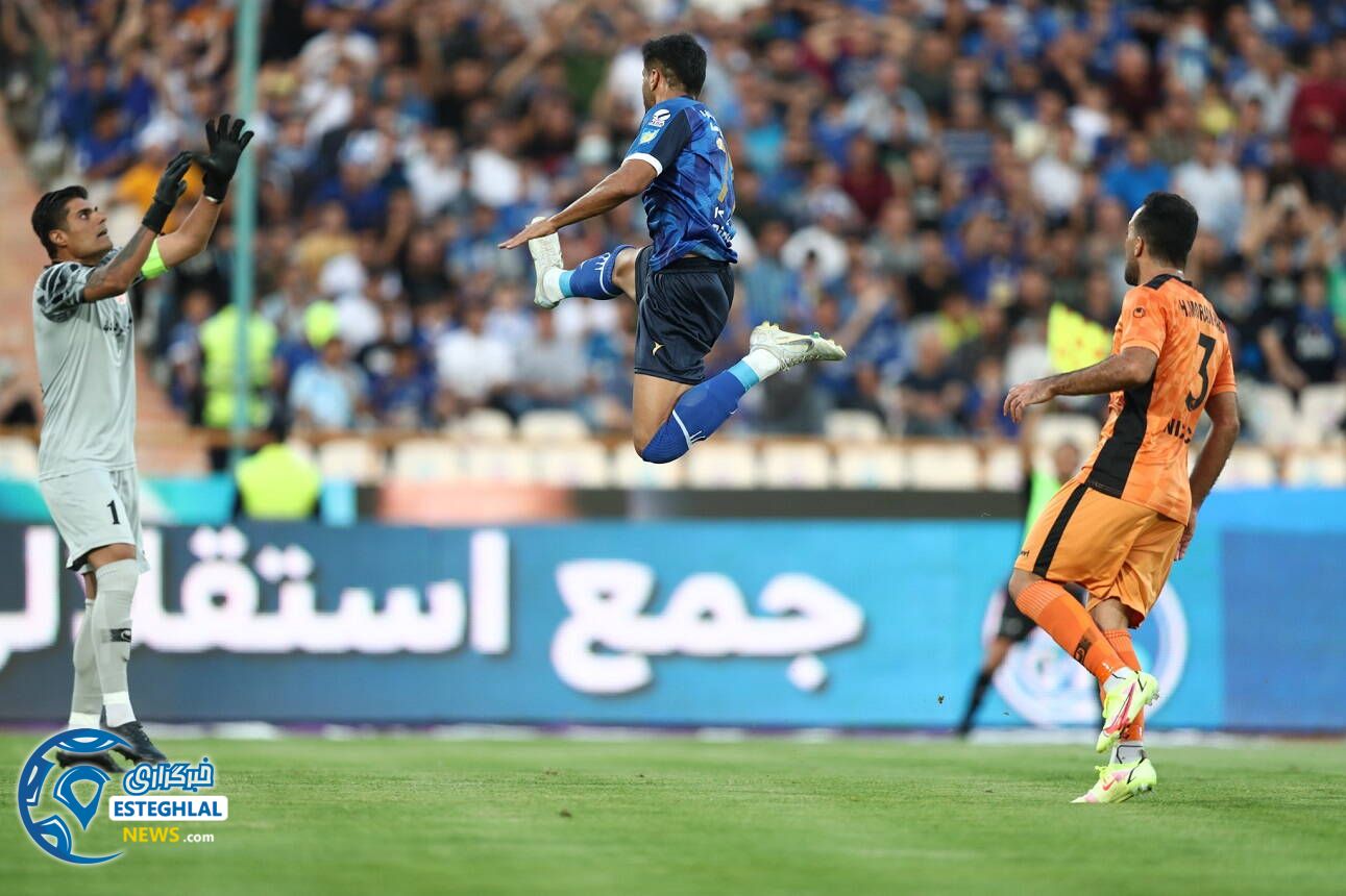 استقلال(تاج) 1-0 مس کرمان