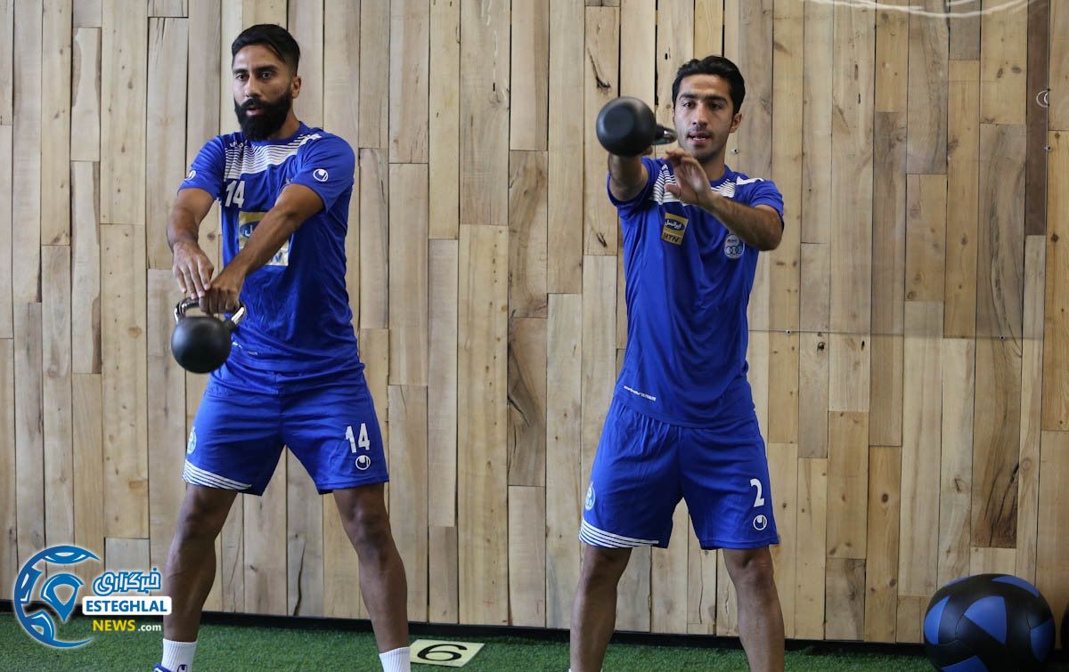 تمرین وزنه استقلال