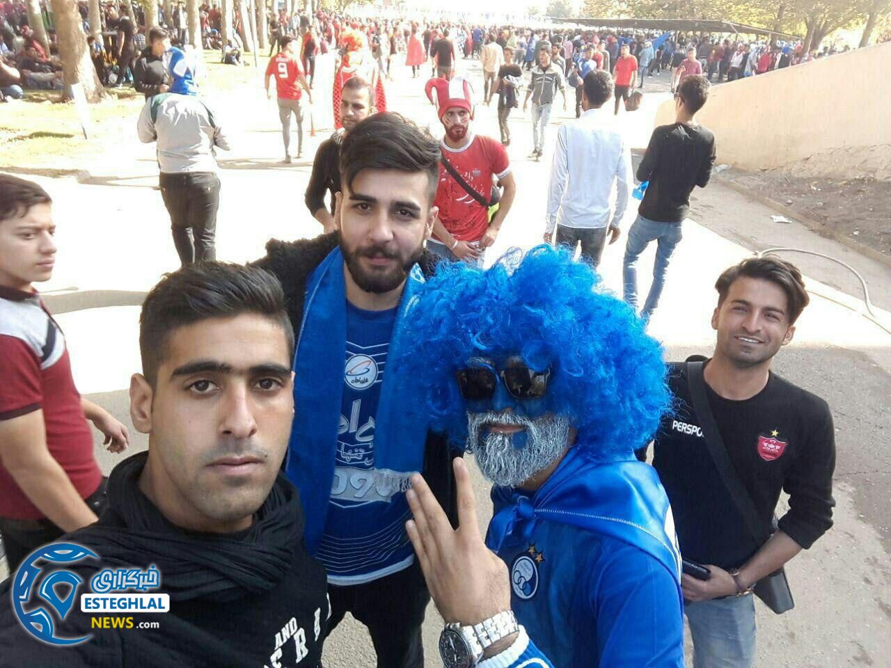 حواشی دربی 85