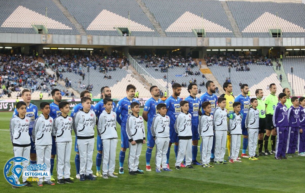 دیدار استقلال و مشکی پوشان خراسان