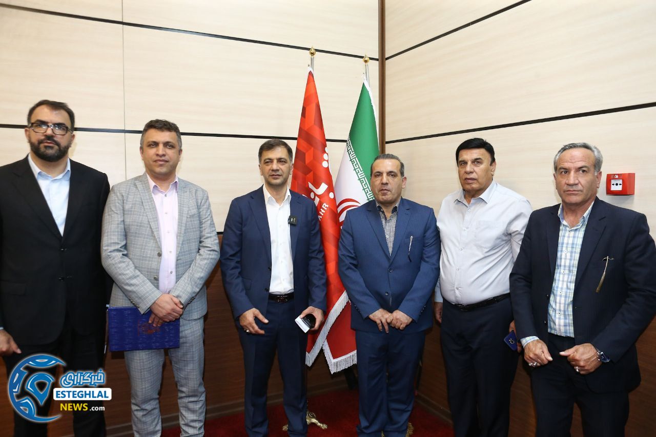 جواد نکونام