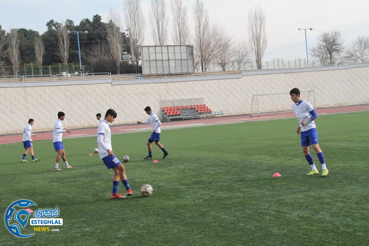 تیم نوجوانان استقلال